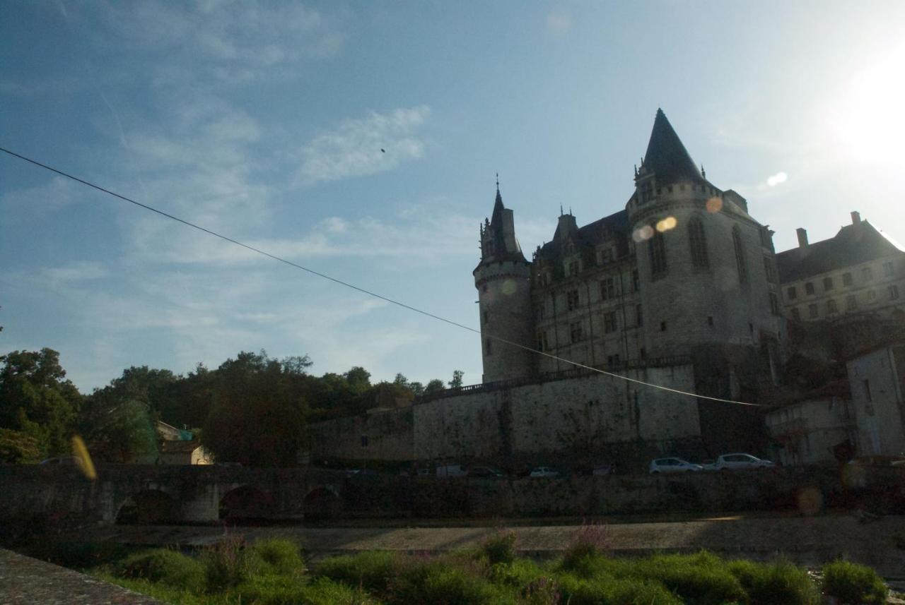 Le Clos Des Cedres B&B La Rochefoucauld Bagian luar foto